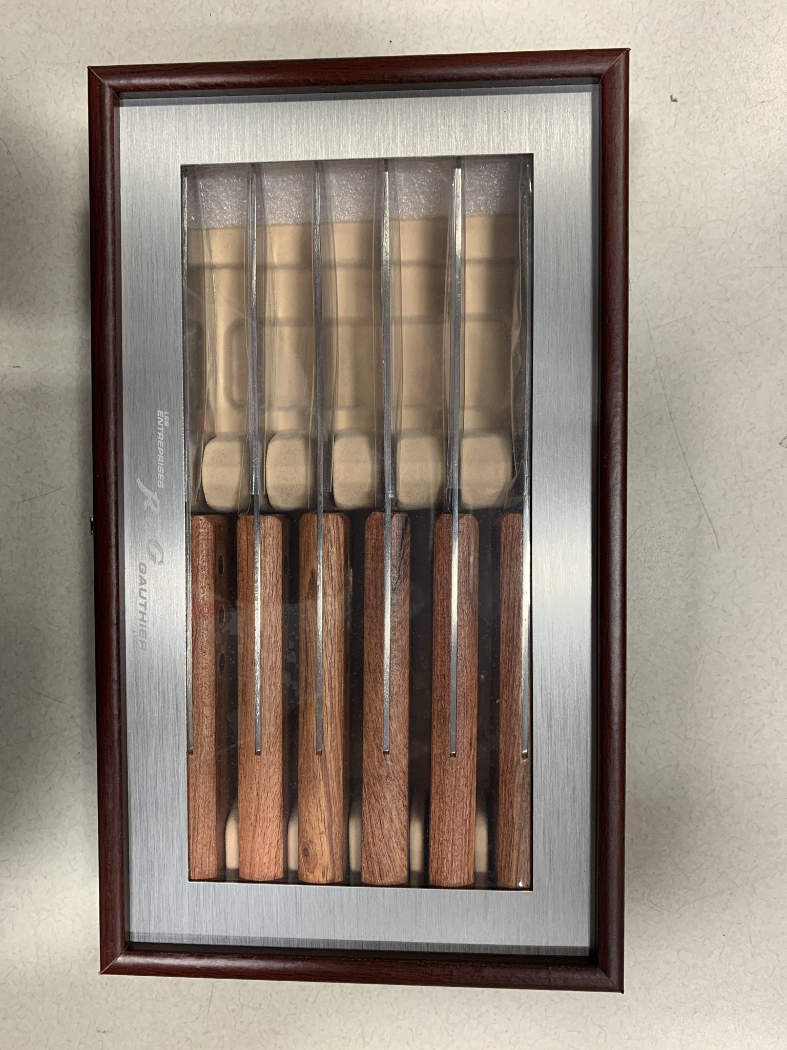 Ensemble de couteaux «RG Gauthier» - Broderie ML